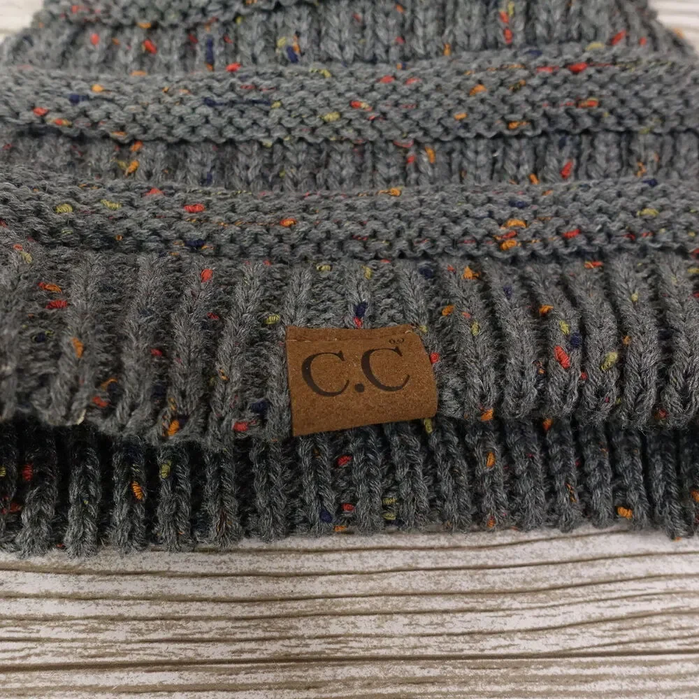 C.C. EXCLUSIVES 100% ACRYLIC GREY WINTER‎ HAT CAP BEANIE WOMENS